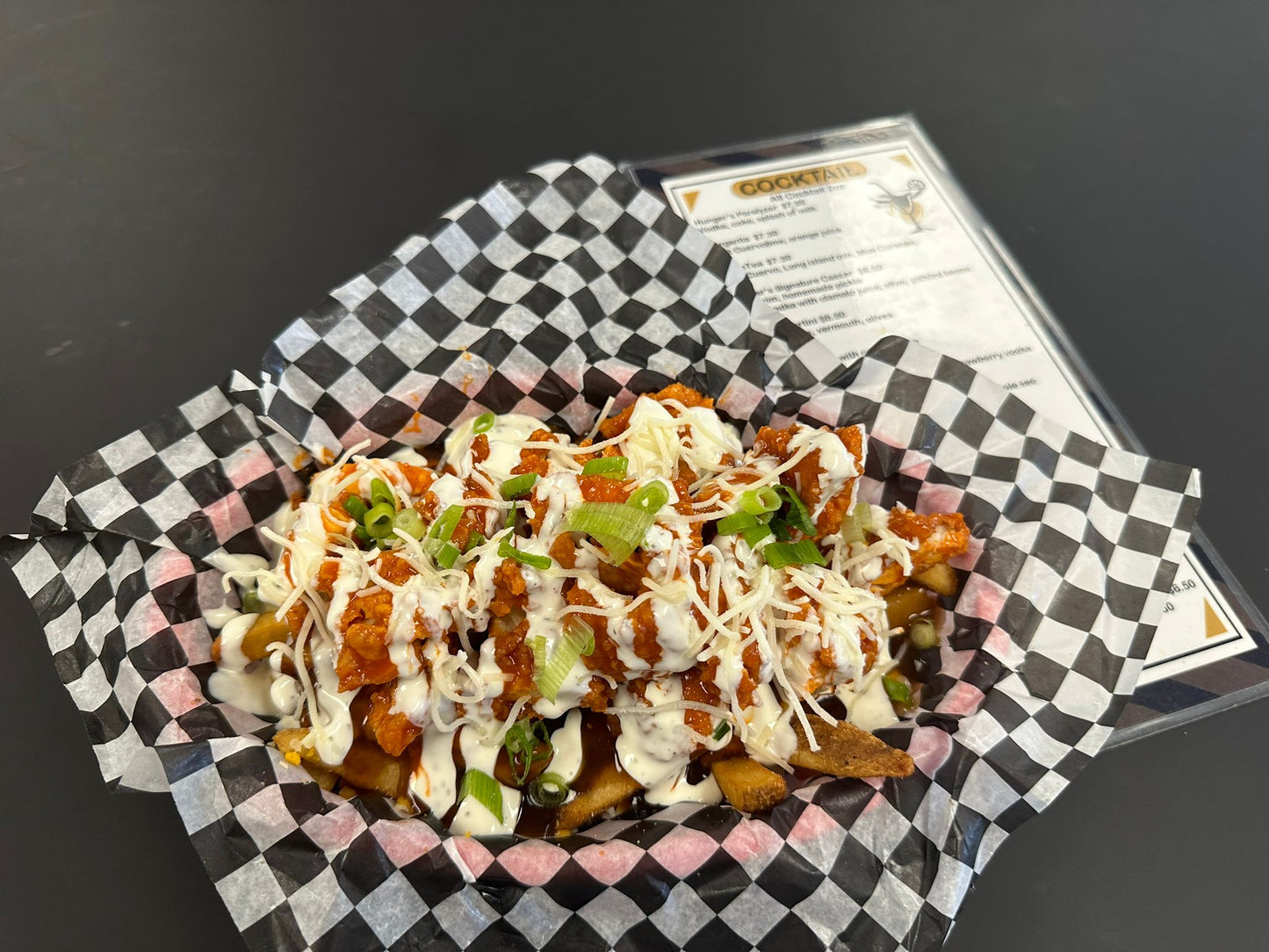 BUFFALO CHICKEN POUTINE