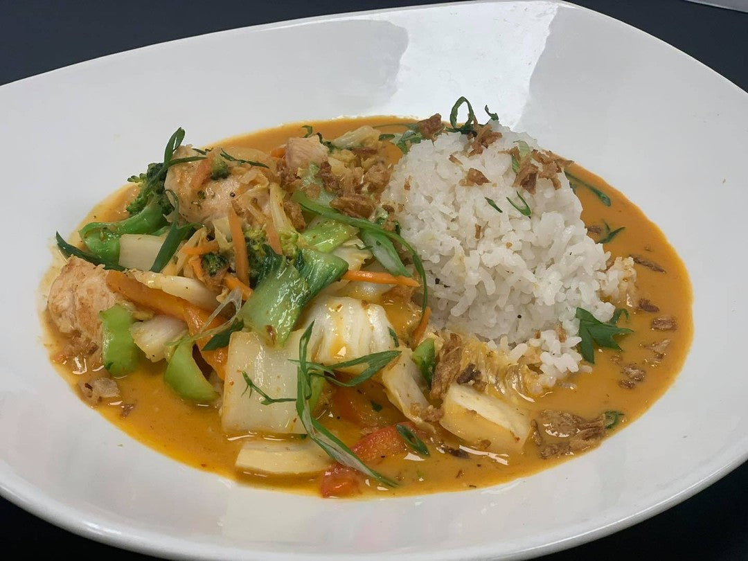 ULTIMATE COCONUT THAI CURRY - HUNGERSSTOPYYC, hungers stop, hungersstop, burgers calgary, best burgers calgary, fish and chips calgary, best fish and chips calgary, best restaurant calgary